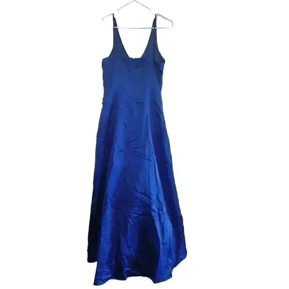 Niki Lavis Women's Royal Blue Poly Satin Ball Gown w Shawl - Picture 7 of 11